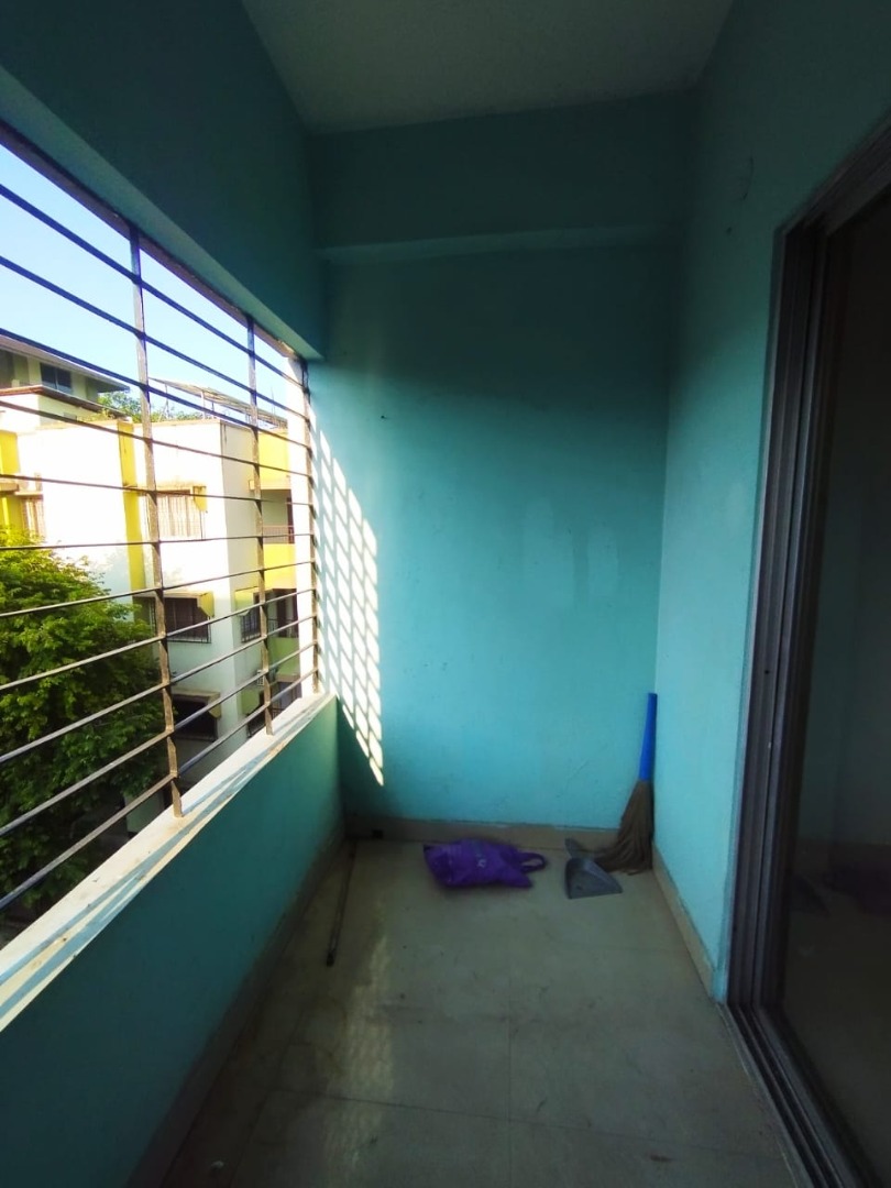 Unfurnished 4bhk in RG Baruah Rd, Zoo Tiniali, Guwahati, Assam, India for Rent